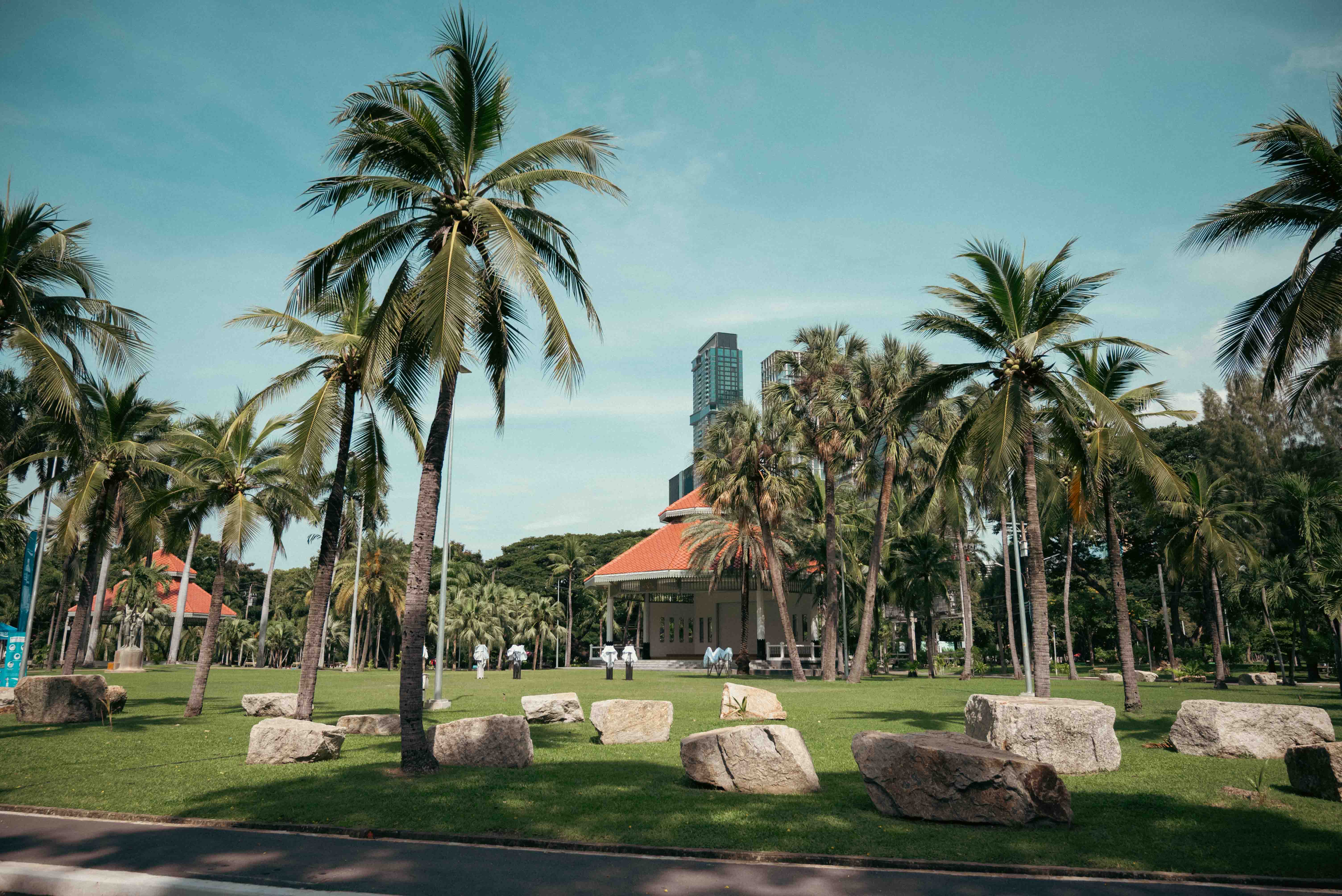 Yaowarat Road at Night