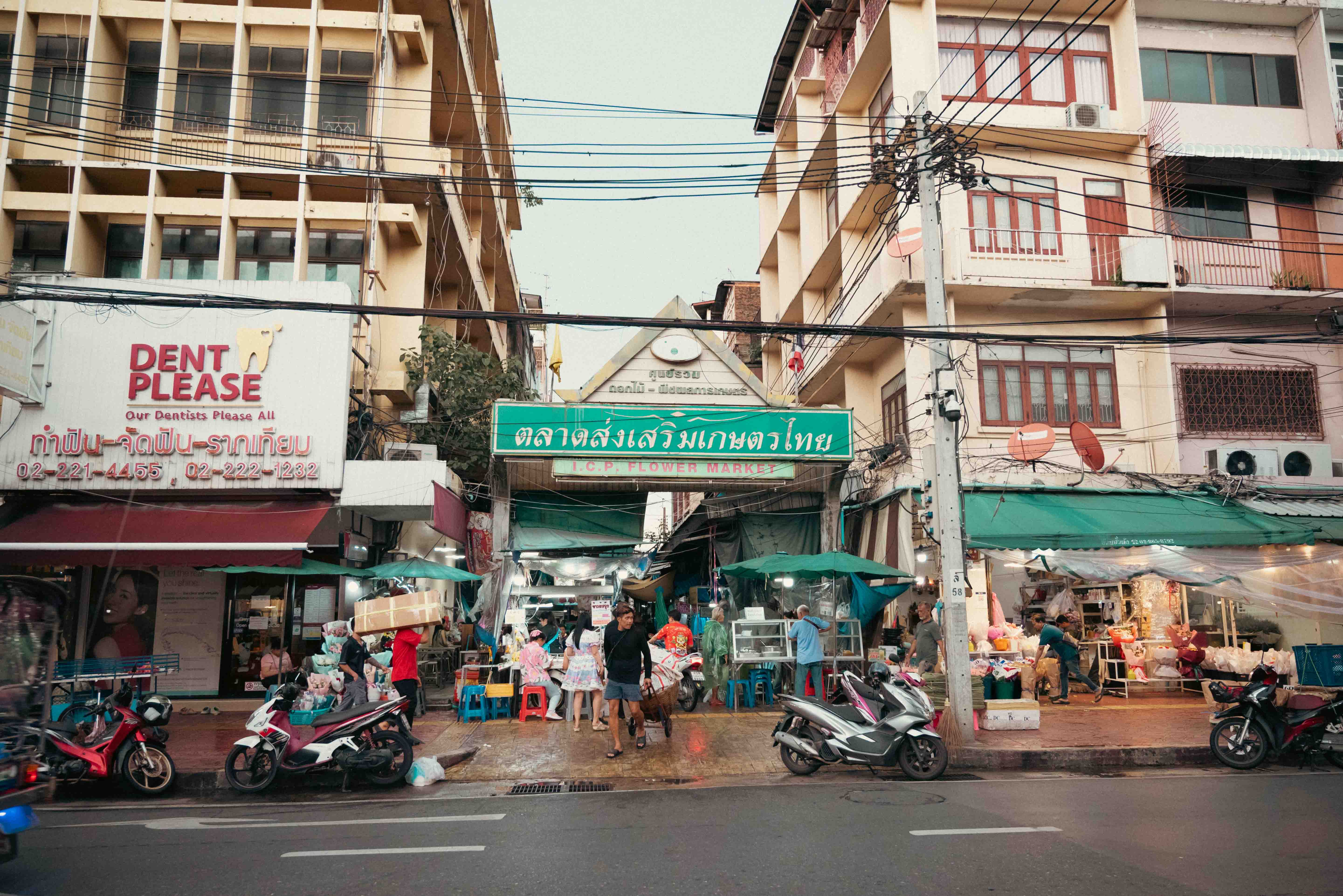 Yaowarat Street View 2