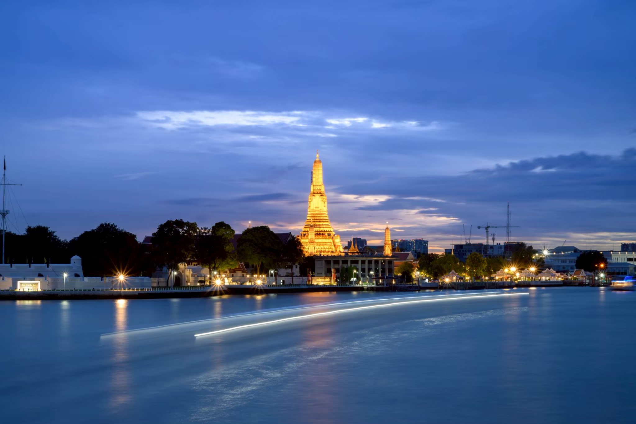 Ferris Wheel Attraction